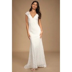 Size XS, Lulus White Lace Button-Back Mermaid Maxi Dress